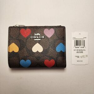 NWT Coach CP424 Brown SIgnature Multi Colored Heart Bifold Wallet